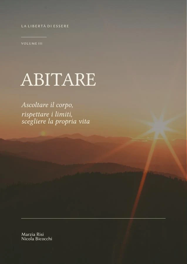 Copertina di Abitare, di Marzia Risi e Nicola Bicocchi
